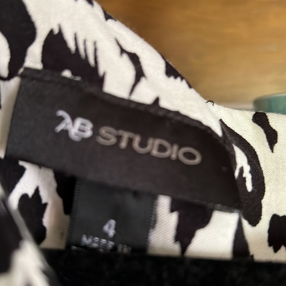 AB STUDIO Black/White Cheetah Print Sleeveless Dress w/Green Belt, Size 4, GUC. - Picture 3 of 7